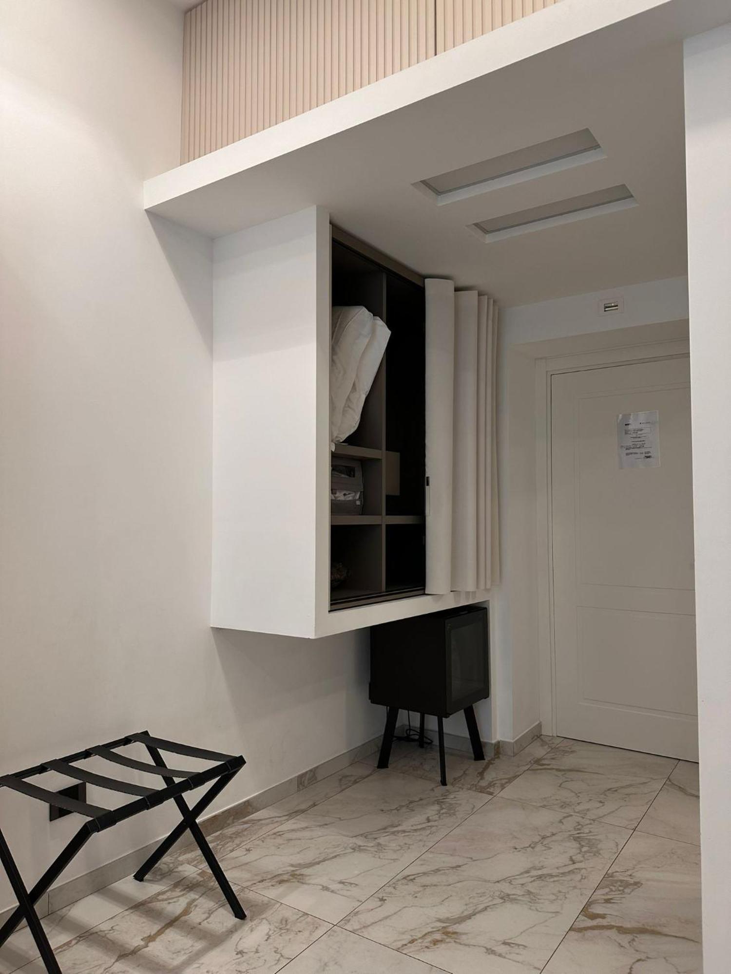 Maison Tritone Rome Bagian luar foto